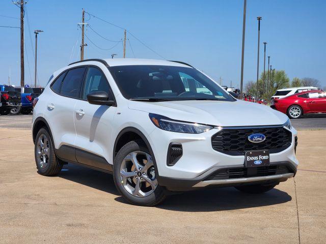 new 2025 Ford Escape car, priced at $30,650