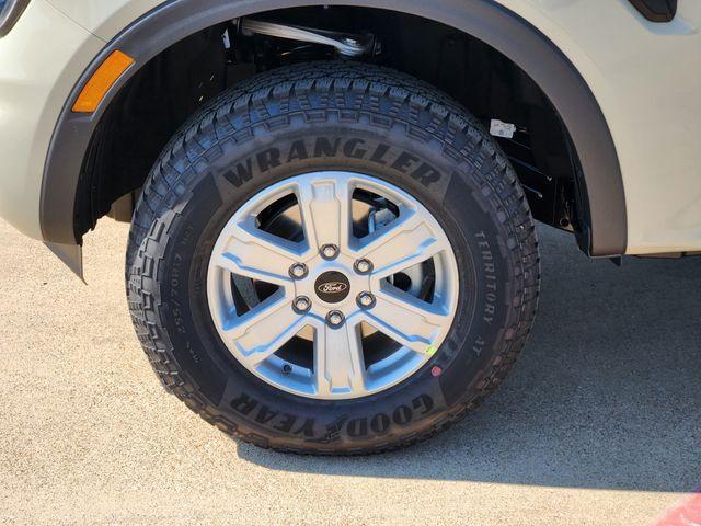 new 2025 Ford Ranger car, priced at $32,824