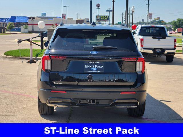 new 2025 Ford Explorer car, priced at $45,422