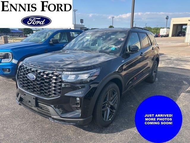 new 2025 Ford Explorer car, priced at $45,422