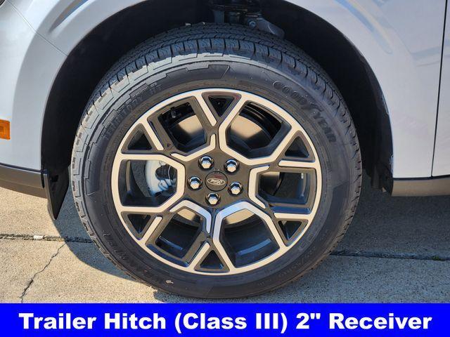 new 2025 Ford Maverick car, priced at $37,842