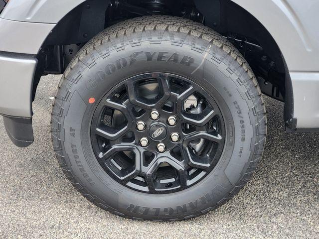 new 2025 Ford F-150 car, priced at $45,384