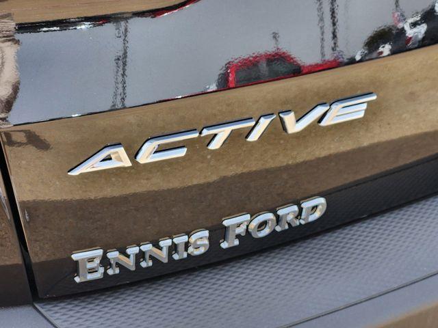new 2025 Ford Escape car, priced at $28,068