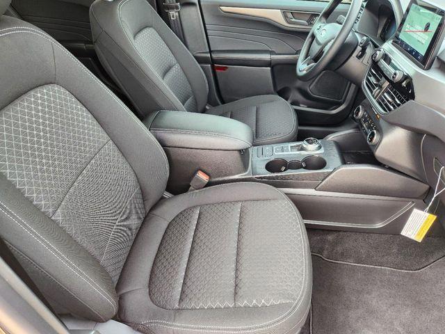 new 2025 Ford Escape car, priced at $28,068