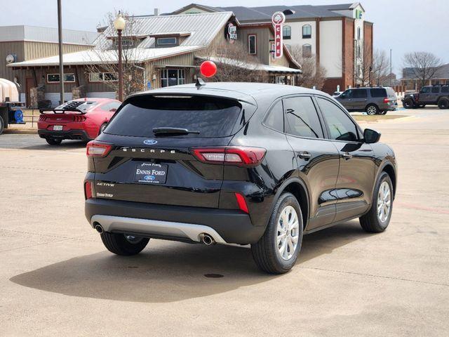 new 2025 Ford Escape car, priced at $28,068