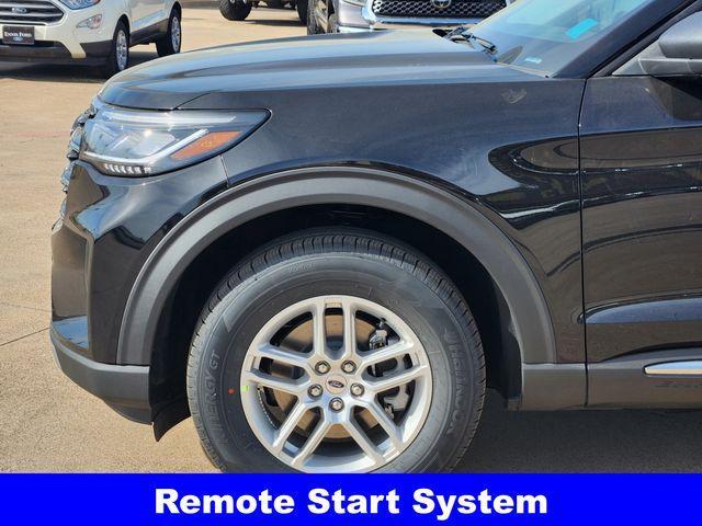 new 2025 Ford Explorer car, priced at $37,310