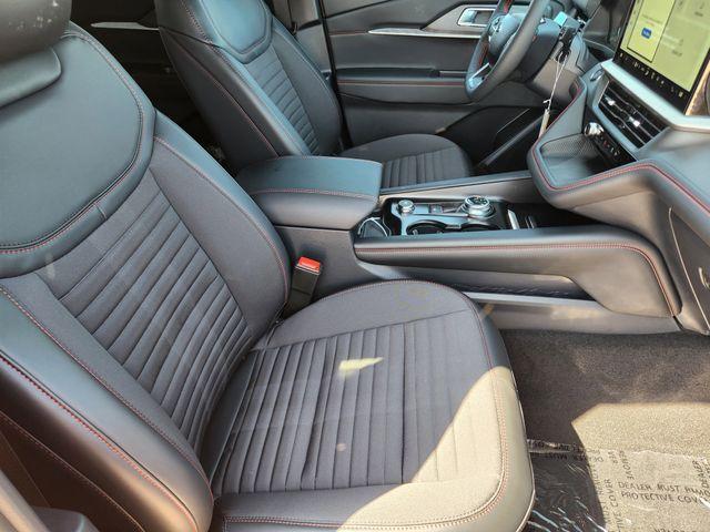 new 2025 Ford Explorer car, priced at $43,258