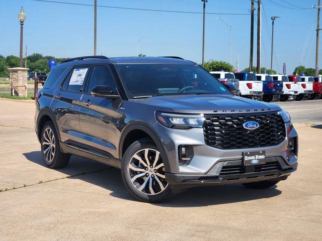 new 2025 Ford Explorer car, priced at $43,258