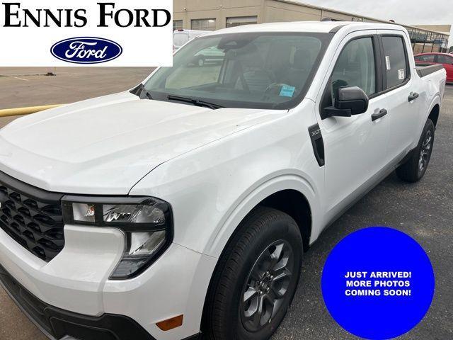new 2025 Ford Maverick car, priced at $32,057