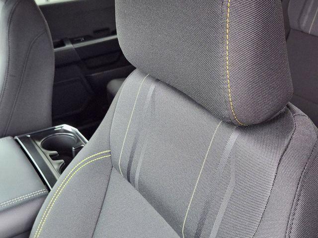 new 2025 Ford F-150 car, priced at $41,060