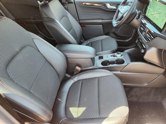 new 2025 Ford Escape car, priced at $31,094
