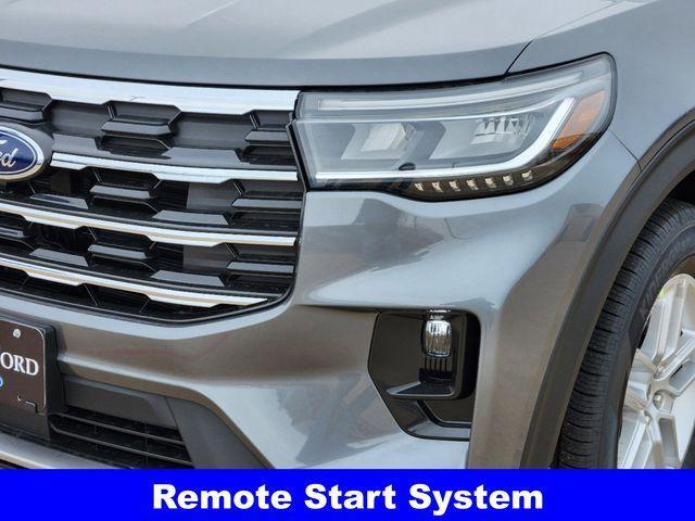 new 2025 Ford Explorer car, priced at $41,620