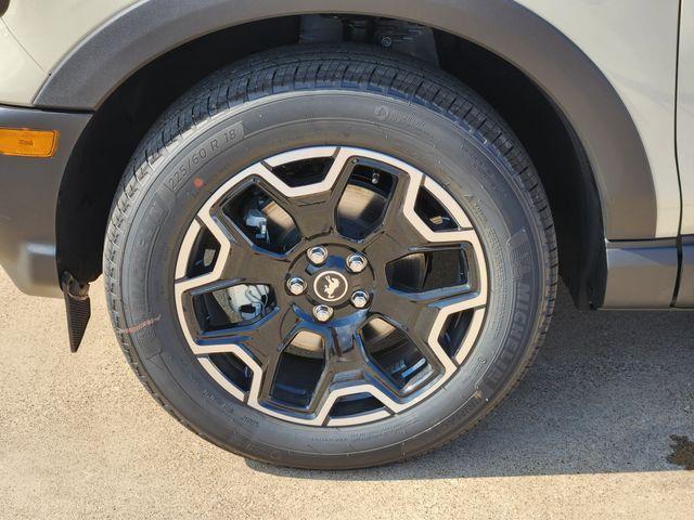 new 2025 Ford Bronco Sport car, priced at $39,380