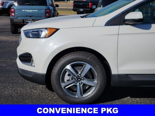 new 2024 Ford Edge car, priced at $32,990