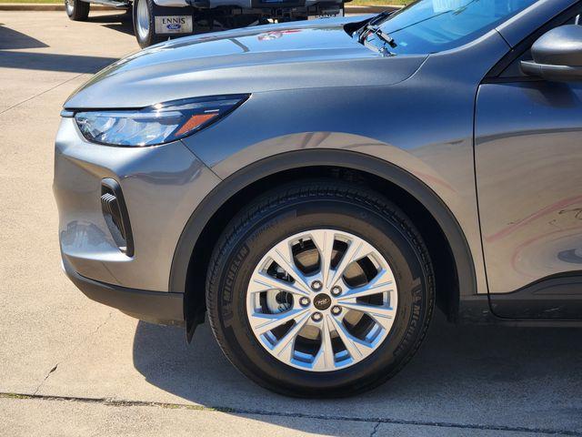 used 2025 Ford Escape car, priced at $25,997