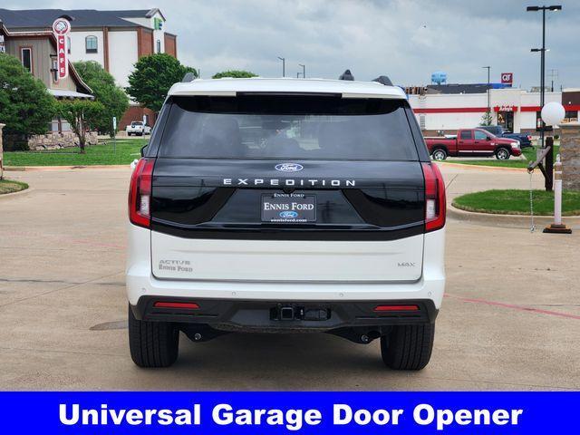 new 2025 Ford Expedition Max car, priced at $71,905