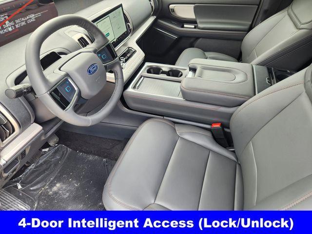 new 2025 Ford Expedition Max car, priced at $68,905