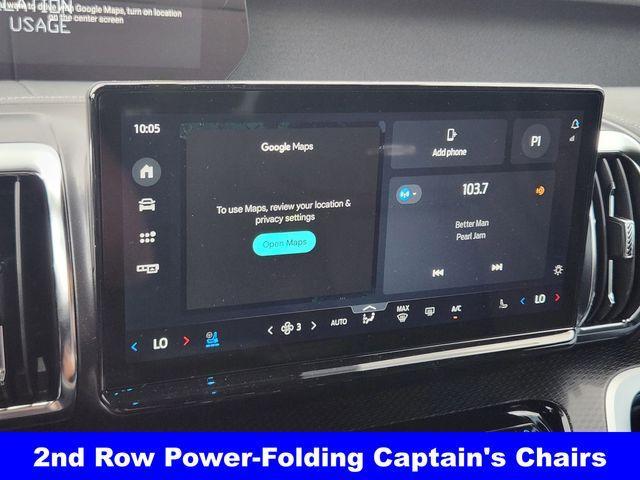 new 2025 Ford Expedition car, priced at $80,990