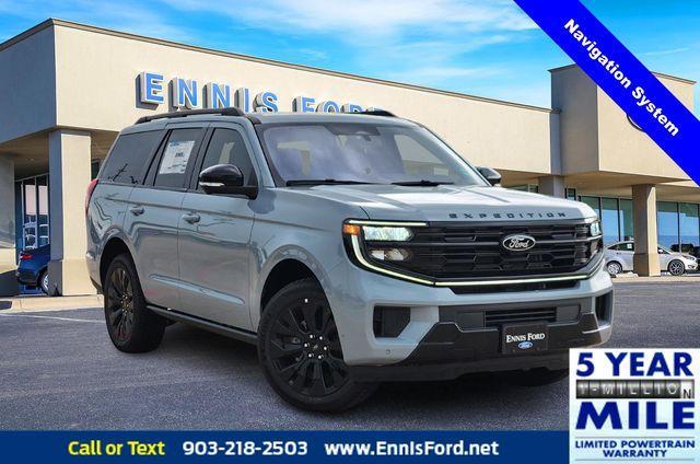 new 2025 Ford Expedition car, priced at $80,990