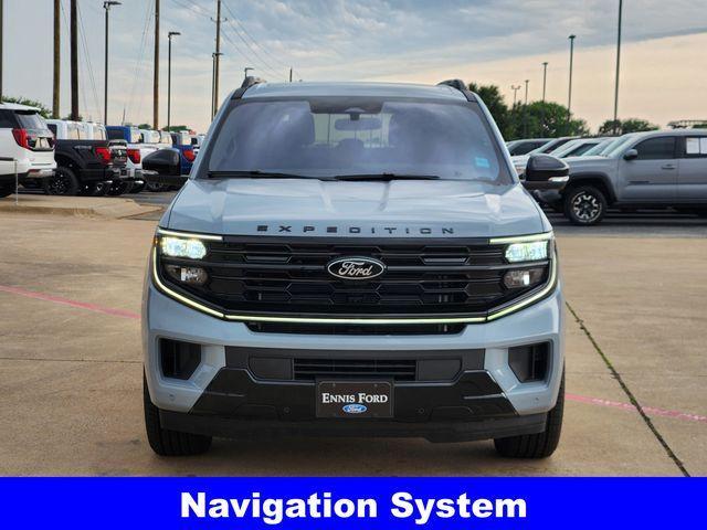 new 2025 Ford Expedition car, priced at $80,990