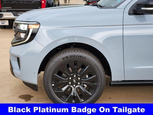 new 2025 Ford Expedition car, priced at $80,990