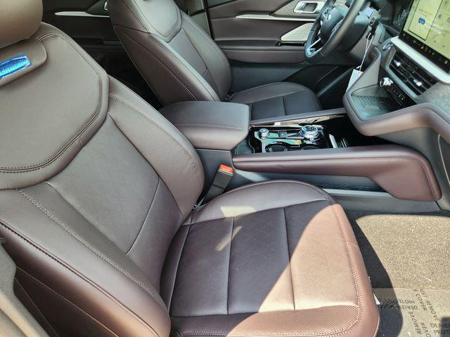 new 2025 Ford Explorer car, priced at $50,866