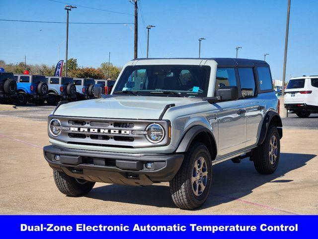 new 2024 Ford Bronco car, priced at $45,652