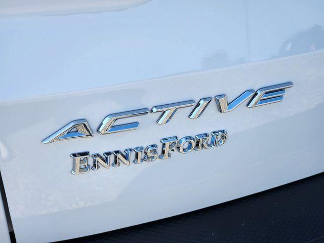 new 2025 Ford Escape car, priced at $25,850