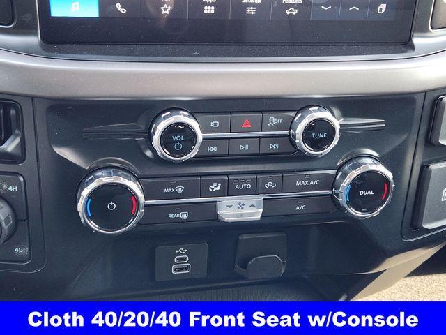 new 2025 Ford F-150 car, priced at $52,194