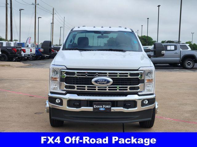 new 2025 Ford F-350 car, priced at $53,569