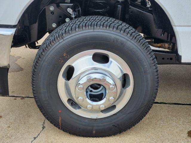 new 2025 Ford F-350 car, priced at $53,569