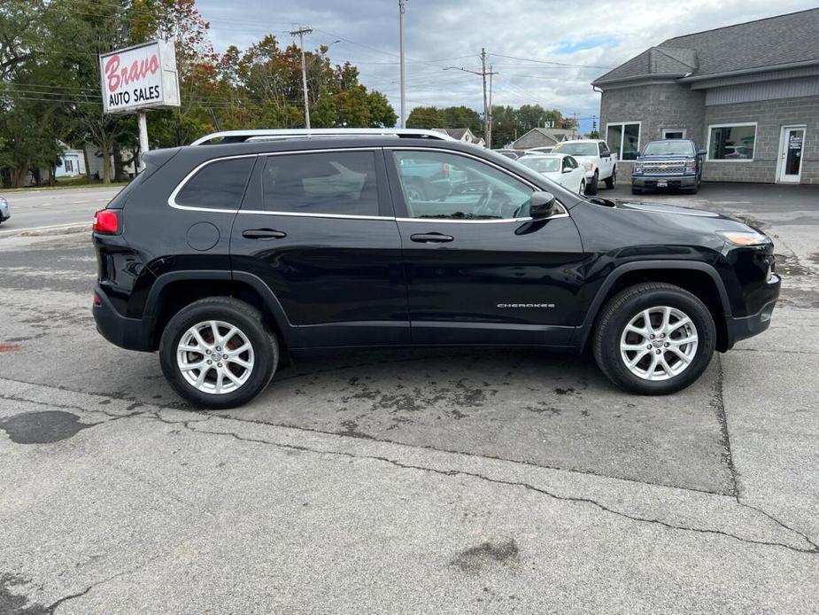 used 2016 Jeep Cherokee car, priced at $19,488