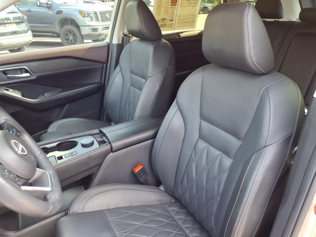 used 2023 Nissan Rogue car, priced at $34,699
