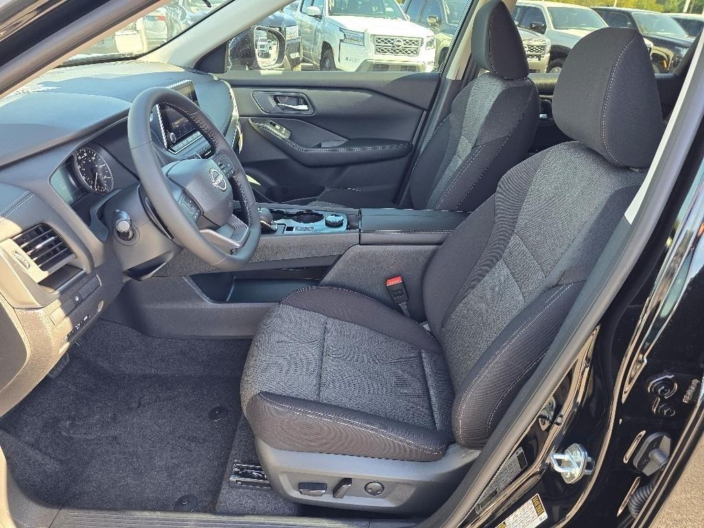 new 2025 Nissan Rogue car, priced at $32,224