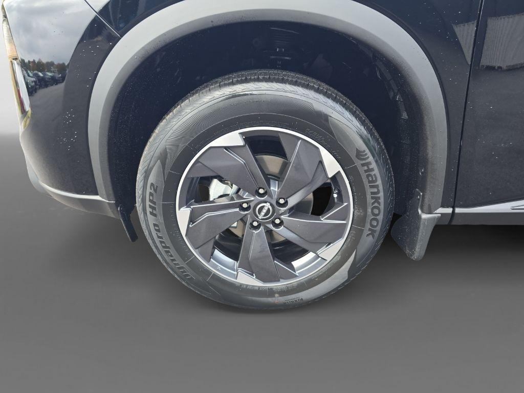 new 2026 Nissan Rogue car, priced at $30,967