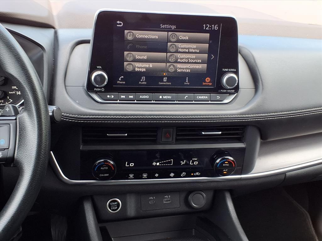 used 2023 Nissan Rogue car, priced at $21,996