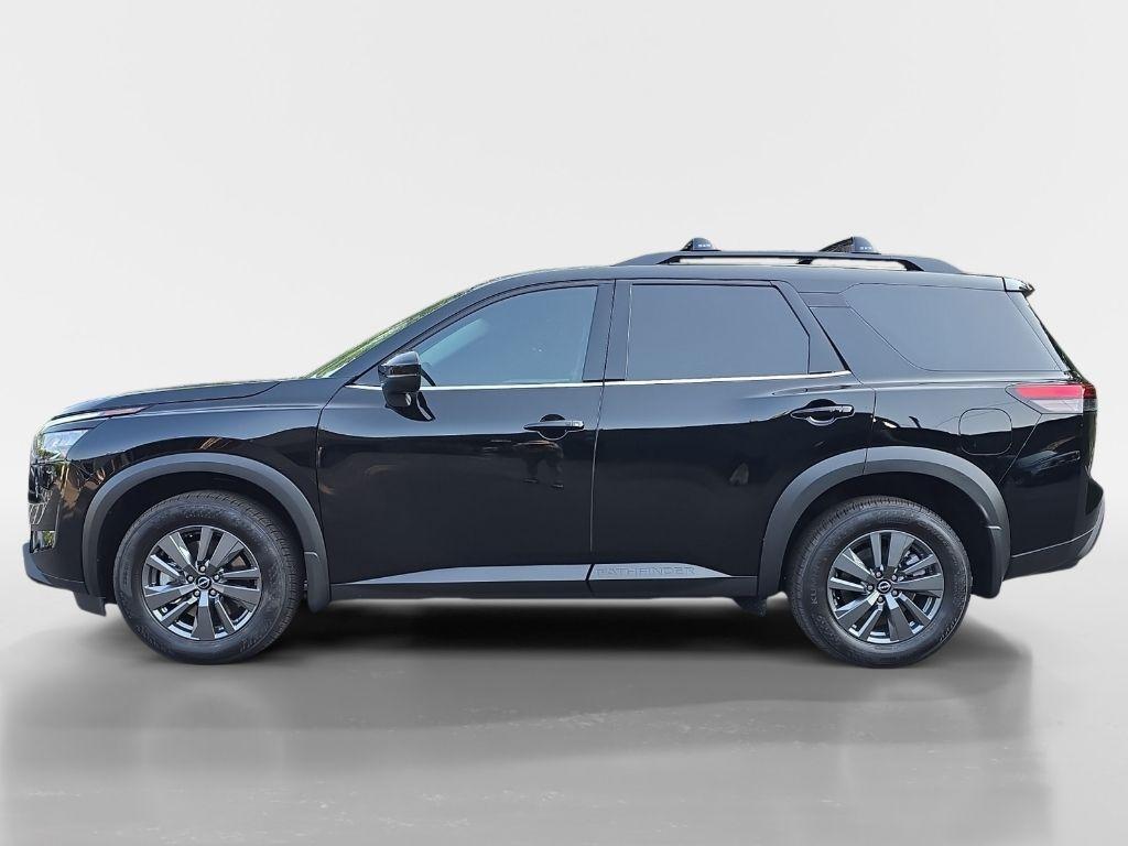 new 2025 Nissan Pathfinder car, priced at $40,278