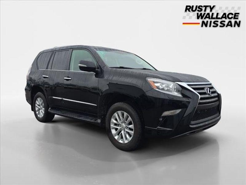 used 2019 Lexus GX 460 car, priced at $38,887