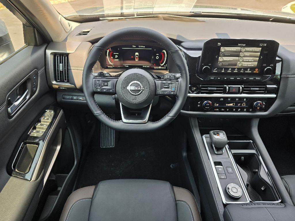 new 2025 Nissan Pathfinder car, priced at $49,167
