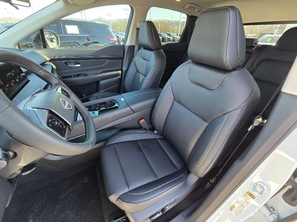 new 2025 Nissan Murano car, priced at $41,530