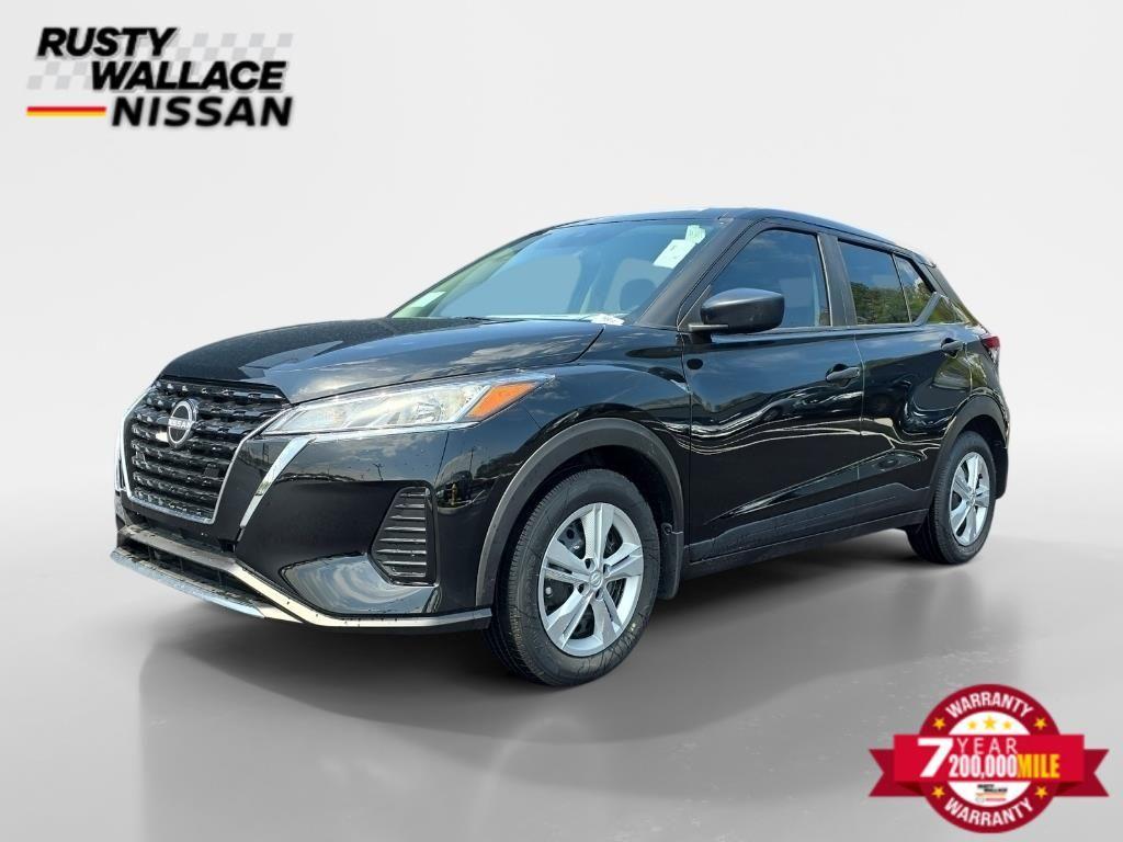 new 2025 Nissan Kicks Play car, priced at $22,998