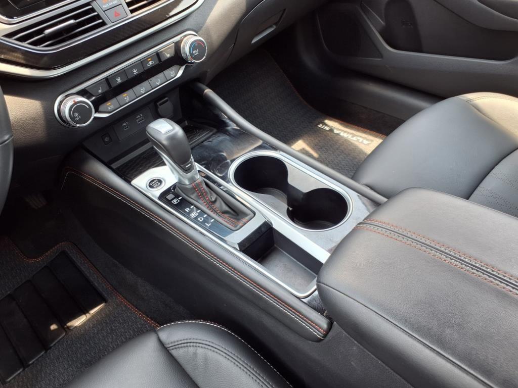 used 2024 Nissan Altima car, priced at $29,996