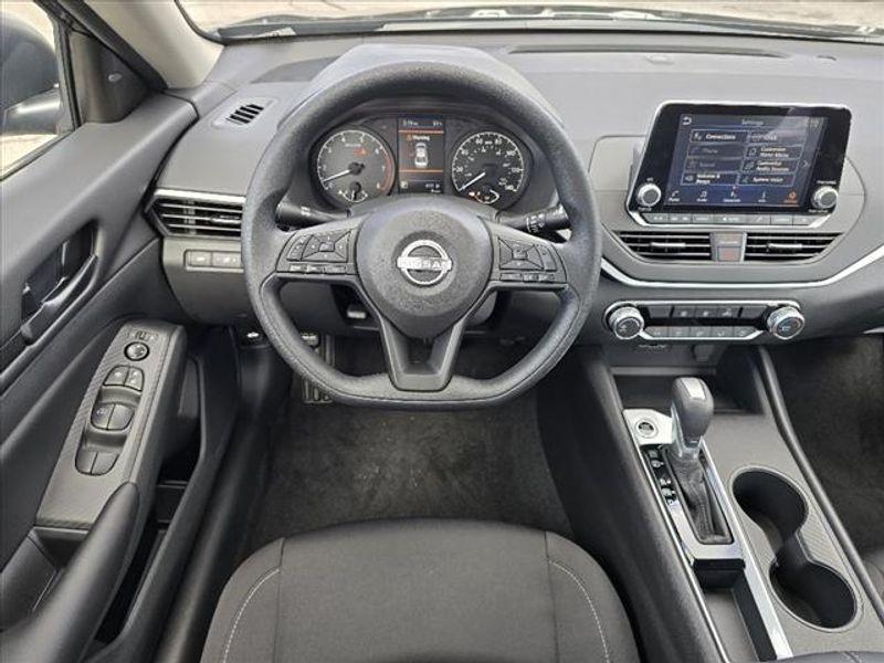 new 2025 Nissan Altima car, priced at $25,577