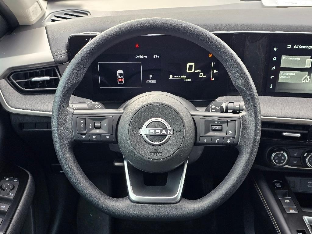 new 2025 Nissan Kicks car