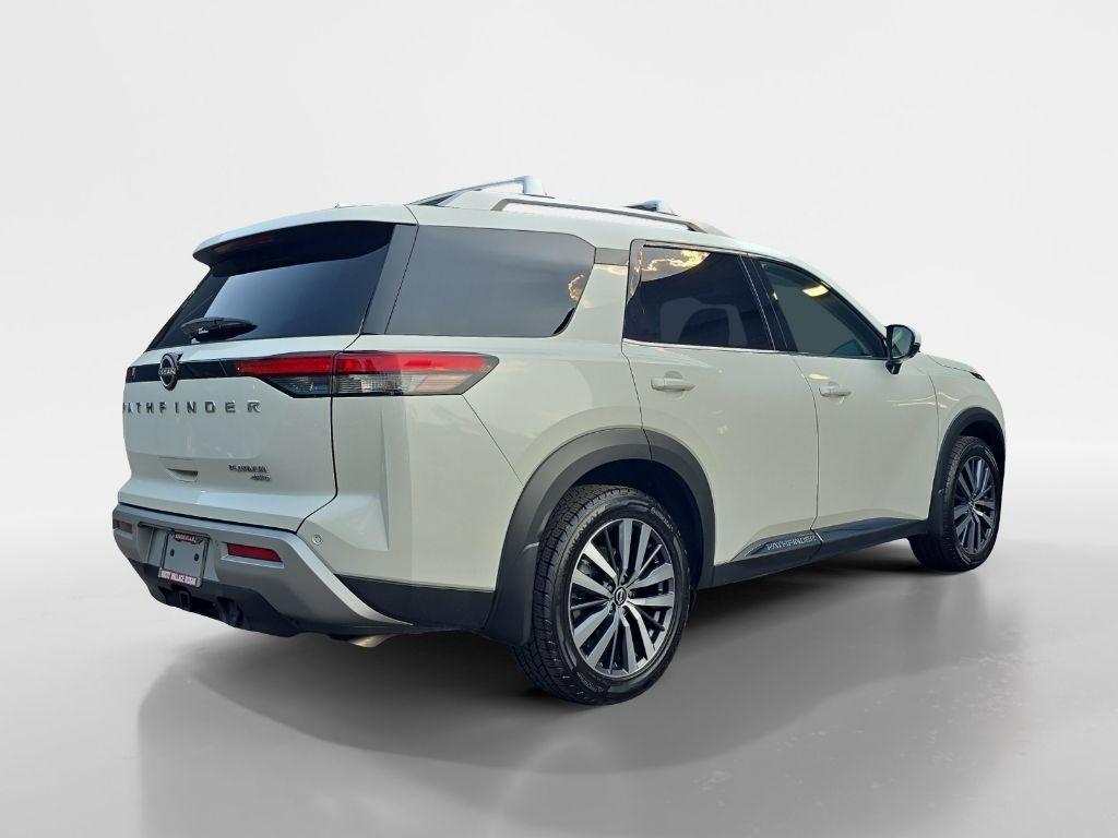 used 2022 Nissan Pathfinder car, priced at $35,997