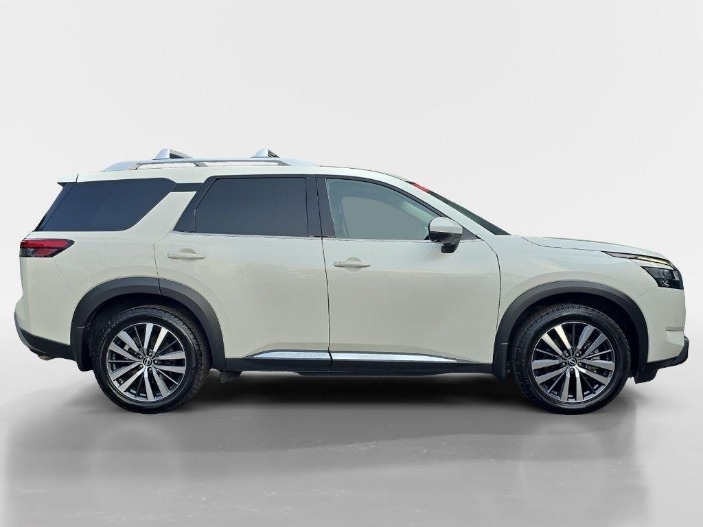 used 2022 Nissan Pathfinder car, priced at $35,997
