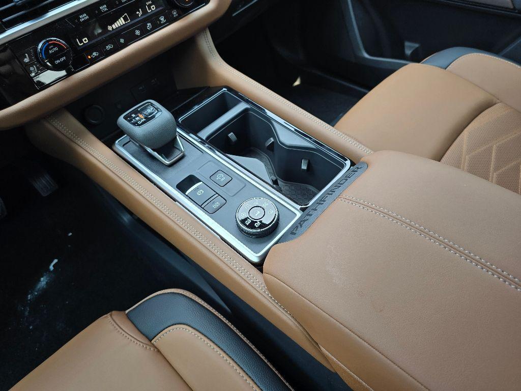 new 2025 Nissan Pathfinder car, priced at $49,385