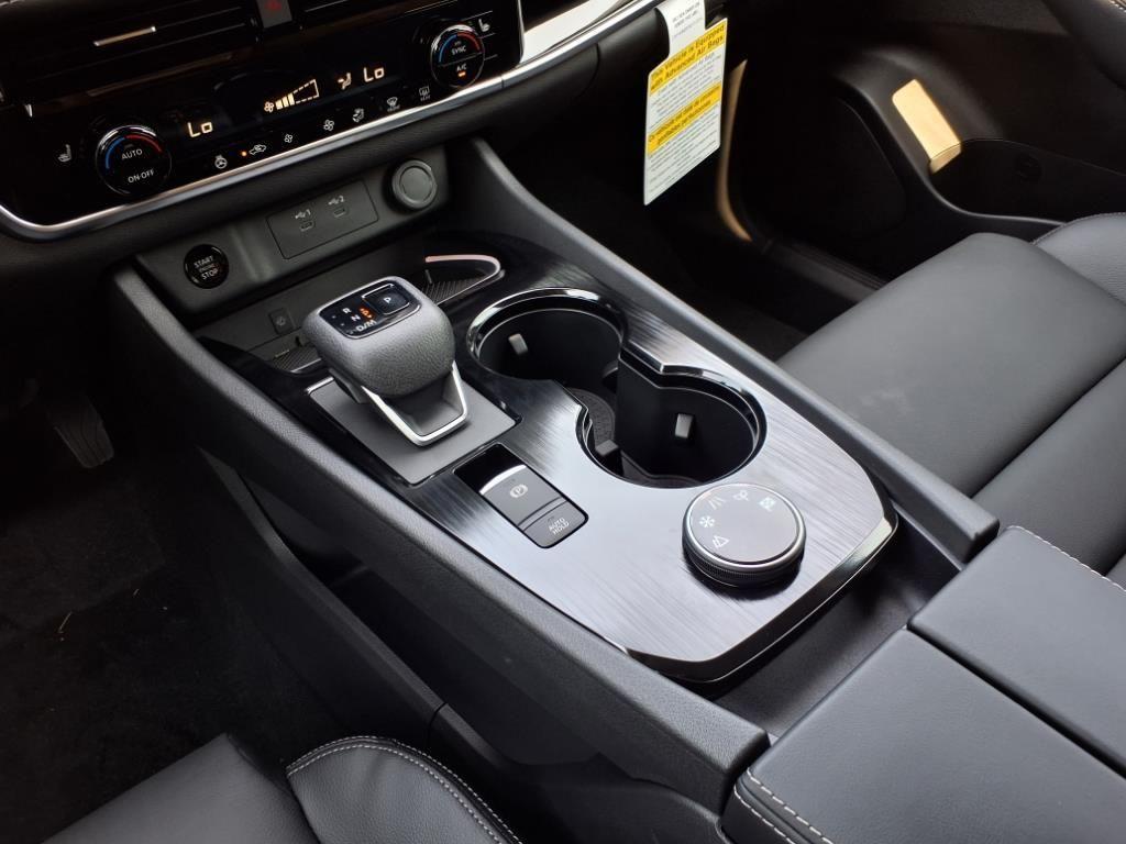 new 2025 Nissan Rogue car, priced at $37,158
