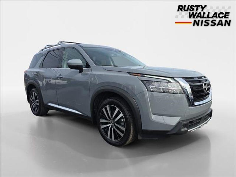 used 2023 Nissan Pathfinder car, priced at $39,668