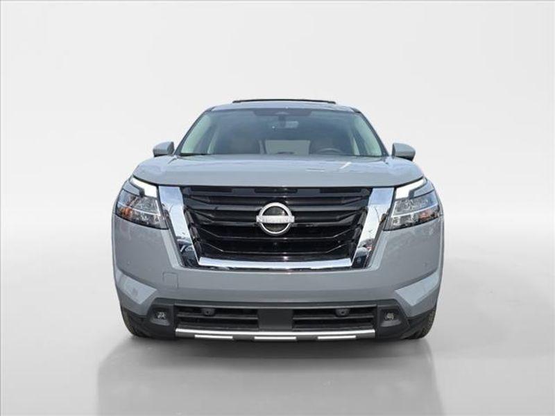 used 2023 Nissan Pathfinder car, priced at $39,668